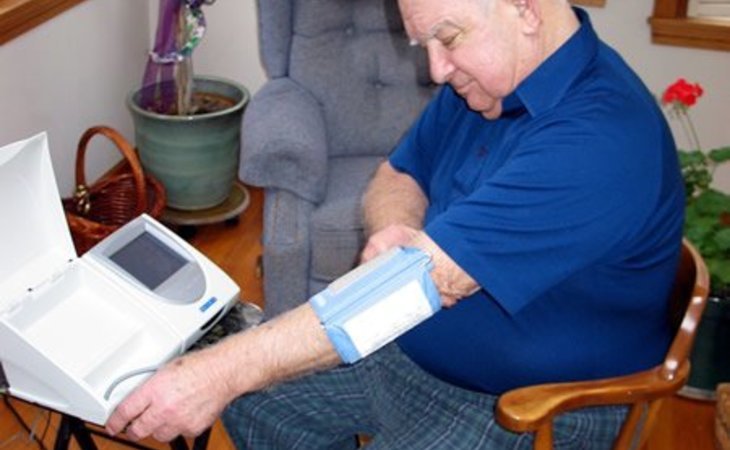 home-health-hospice-care-03054-55567_8
