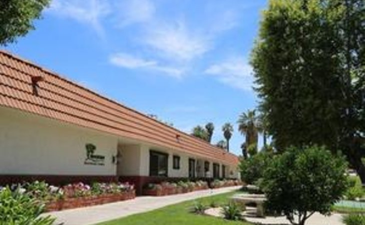 brookside-healthcare-center-92373-5845_4