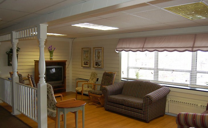 golden-livingcenter-stroud-18301-5921_3