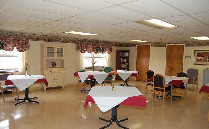 golden-livingcenter-stroud-18301-5921_4
