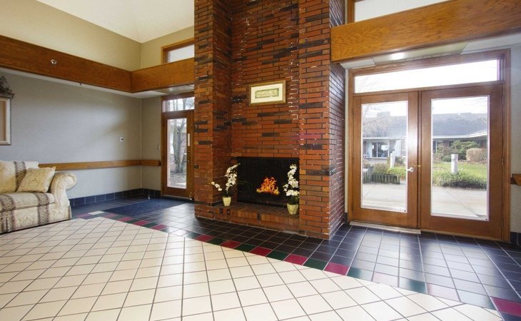 embassy-of-painesville-44077