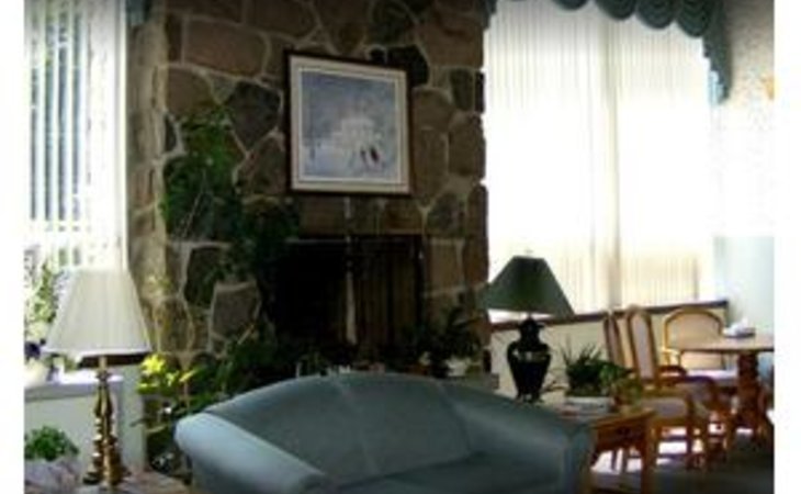 the-country-manor-nursing-and-rehab-center-13619