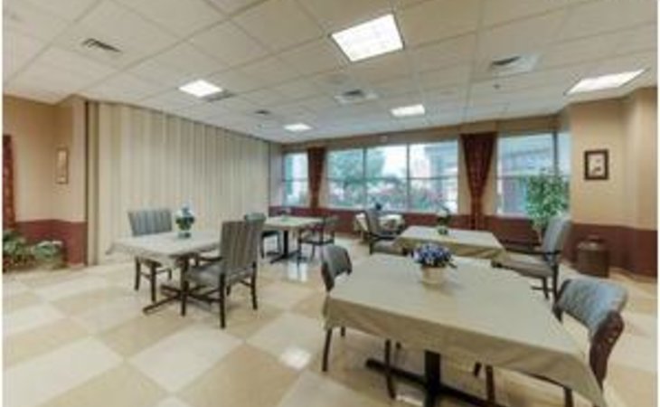 spring-creek-rehabilitation-and-health-care-center-17111-6555_3