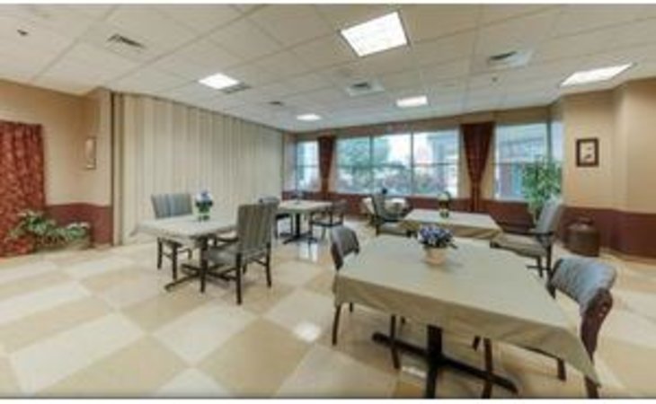 spring-creek-rehabilitation-and-health-care-center-17111-6555_7