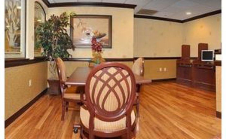 salem-hills-rehabilitation-and-nursing-center-10578-6830_1