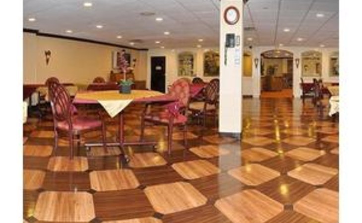 salem-hills-rehabilitation-and-nursing-center-10578-6830_3