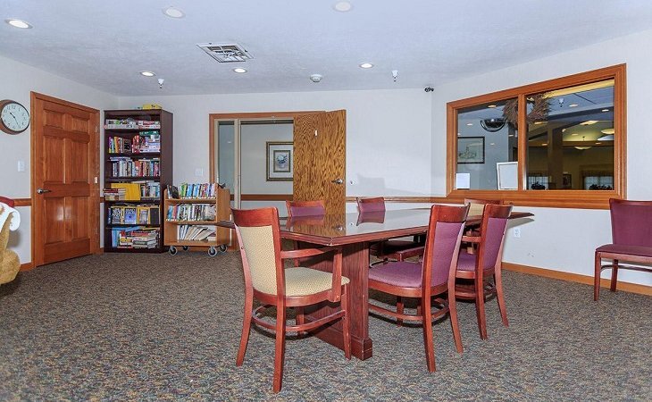 rochester-estates-senior-living-62563-70337_3