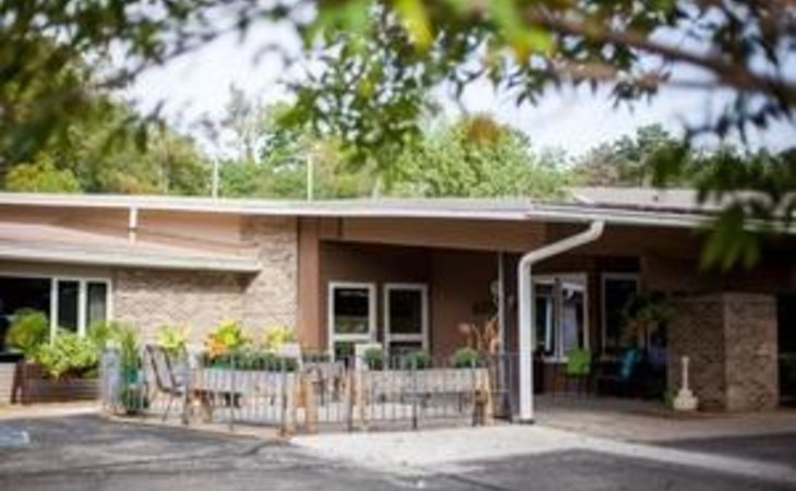 arlin-falck-assisted-living-52101-70555_3
