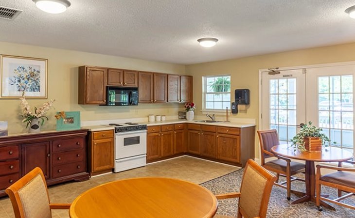 brookdale-dickinson-avenue-27834-70568_9