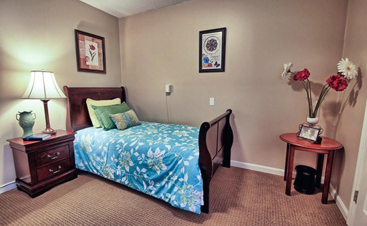 brookdale-monroe-square-28112-70607_5