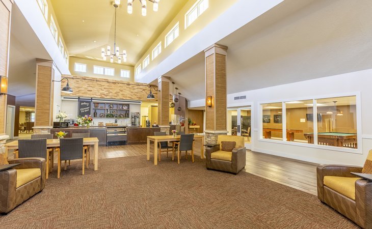 independence-village-of-waukee-50263-70737_2