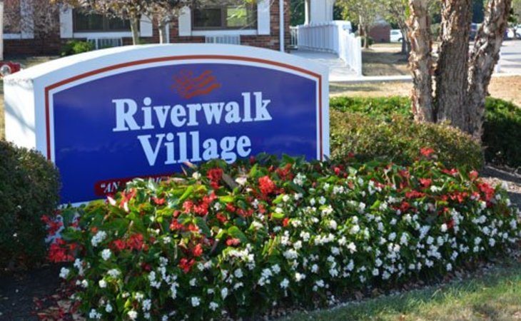 riverwalk-village-46060