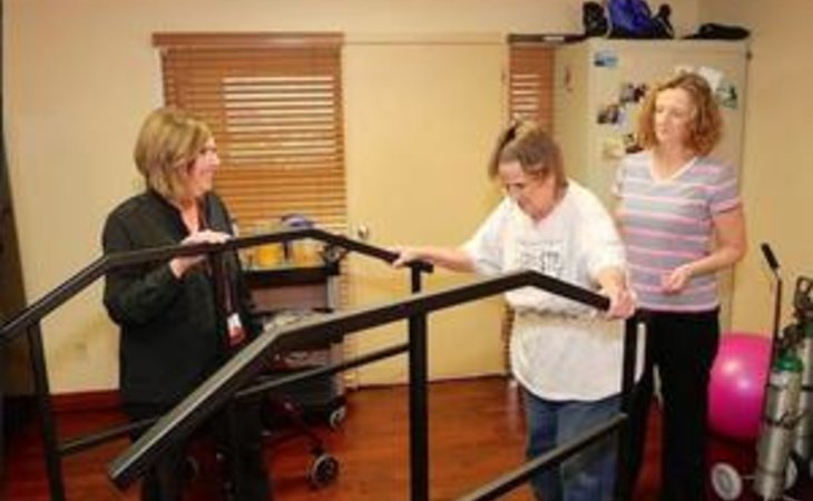 coronado-healthcare-center-85029-7351_9