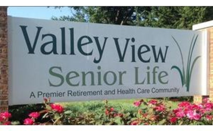 valley-view-senior-life-66441