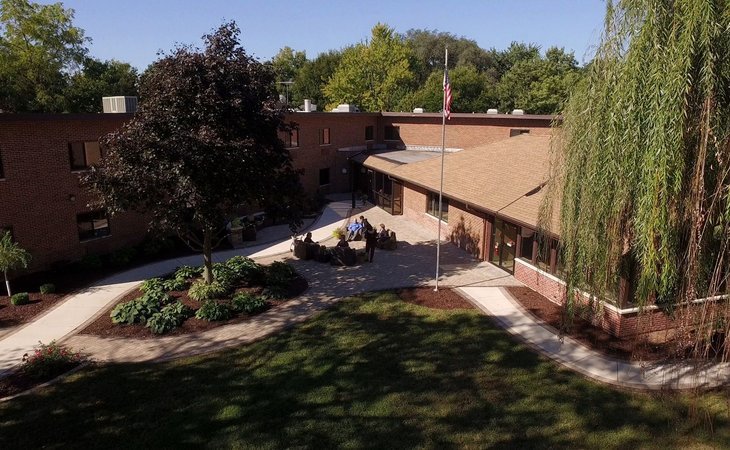 willow-crest-nursing-pavilion-60548-8260_1
