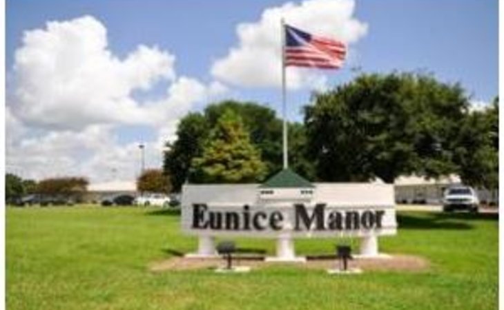eunice-manor-70535-8325_1