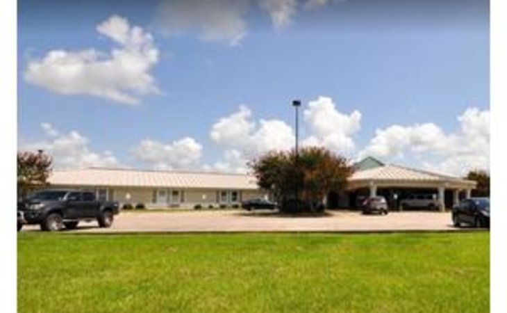 eunice-manor-70535-8325_2