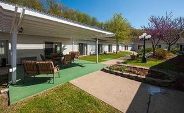 country-club-retirement-center-bellaire-43906-8358_10