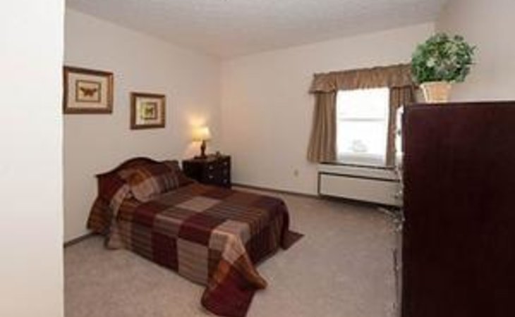 country-club-retirement-center-bellaire-43906-8358_7