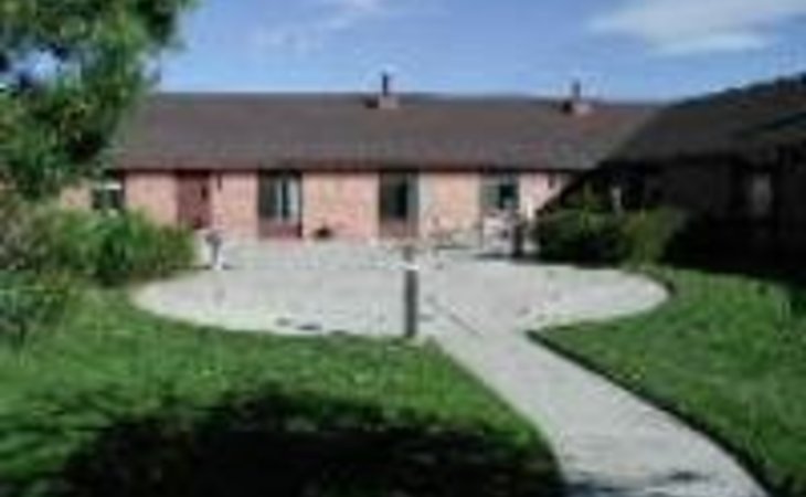 temple-view-transitional-care-center-83440