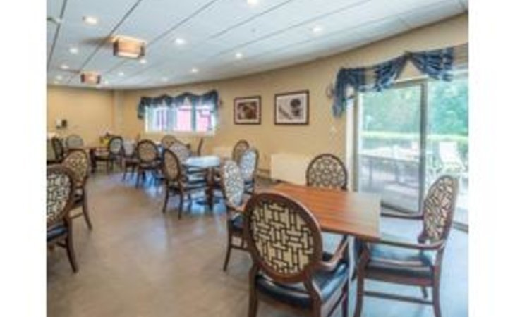 auburn-rehabilitation-and-nursing-center-13021-8815_4
