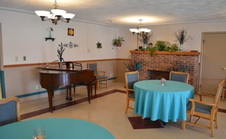 arbor-grove-village-47240-8834_2