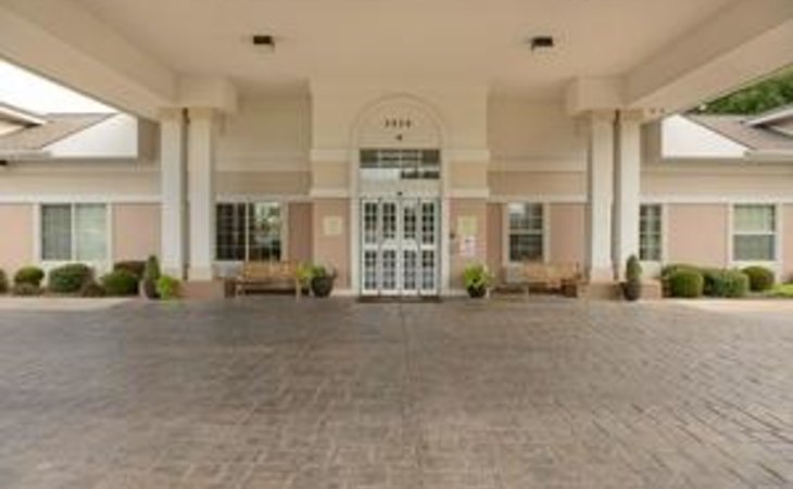 life-care-center-of-haltom-76117-8914_7