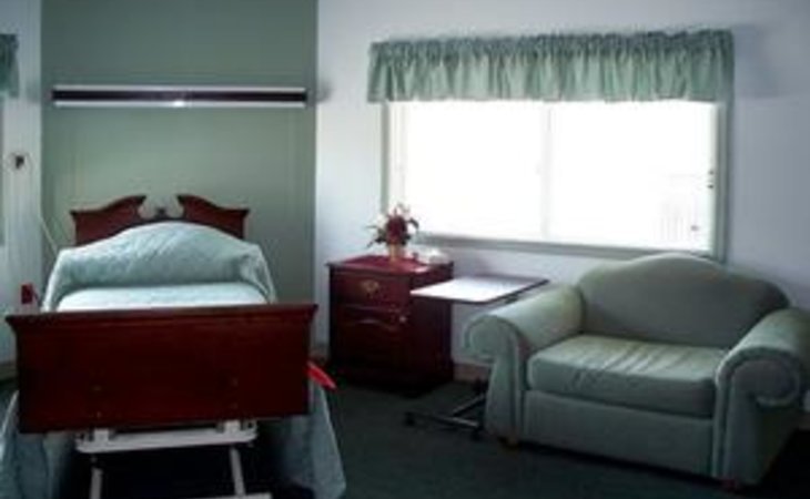 kimes-nursing-rehab-center-45701-8964_7