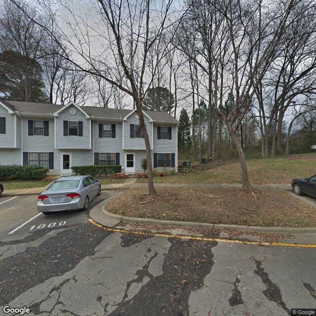 1000 Parkthrough St