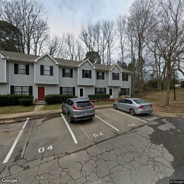 1002 Parkthrough St