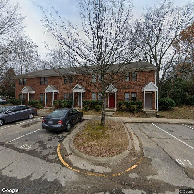 1005 Parkthrough St