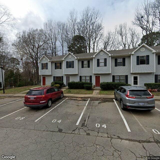 1006 Parkthrough St