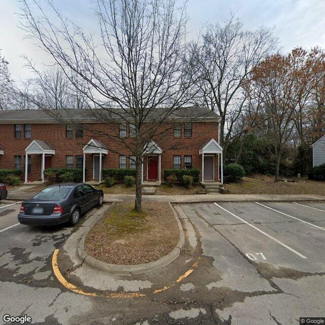 1007 Parkthrough St