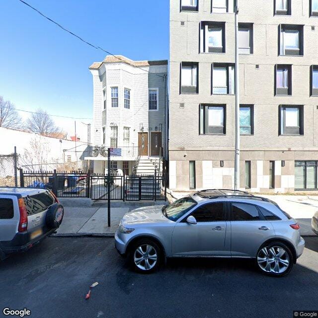 1017 Home Street