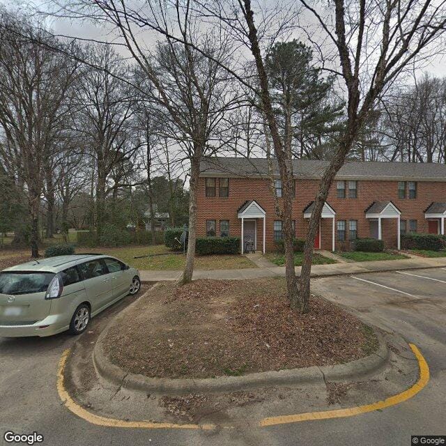 1018 Parkthrough St