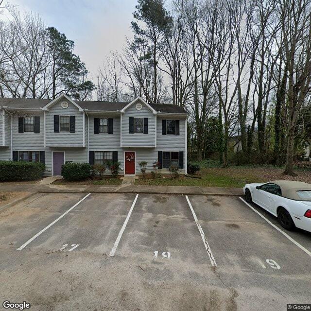 1019 Parkthrough St