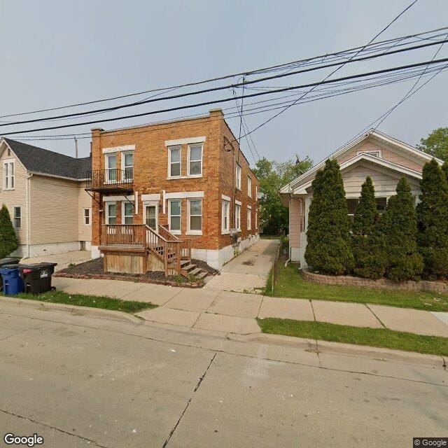 1027 N Memorial Dr