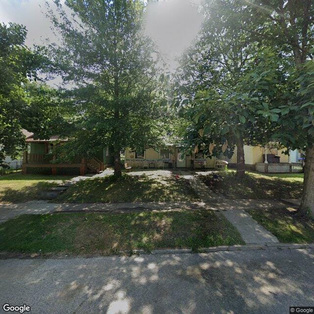 1038 Sw Boswell Ave