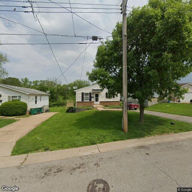 107 Reasnor Ave