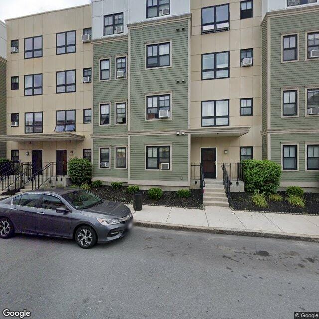 108 Newbury St