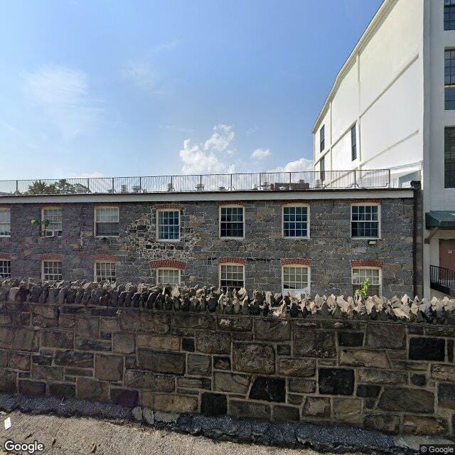 11 23 St Casimir Ave Apts