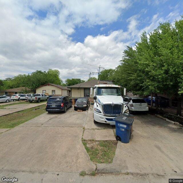 1108 Brookswood Ave