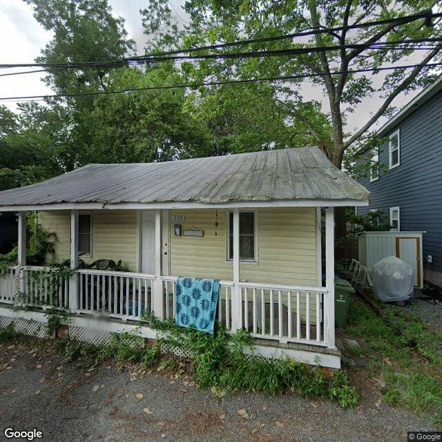 113 St James