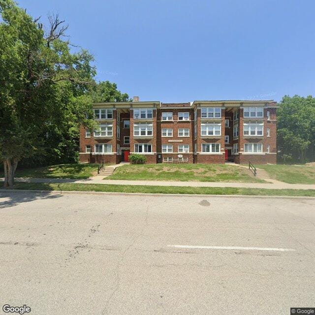 1214 20 East Brush Creek Blvd
