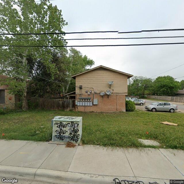 1220 E 52nd St
