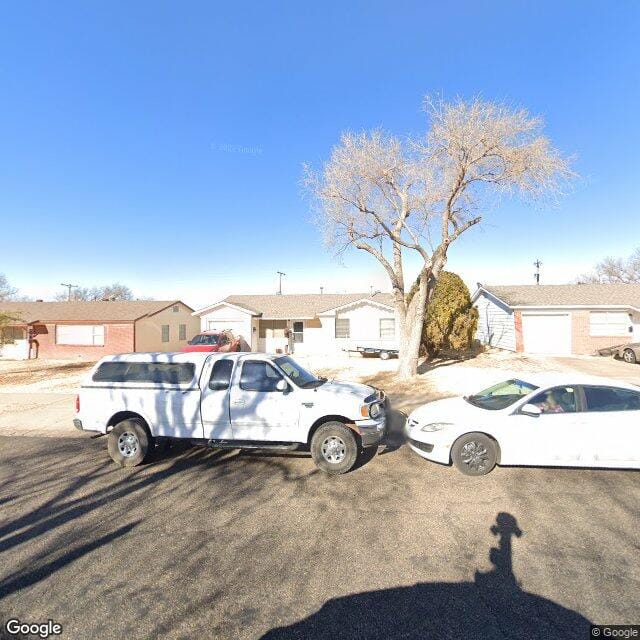 1229 Pecan St