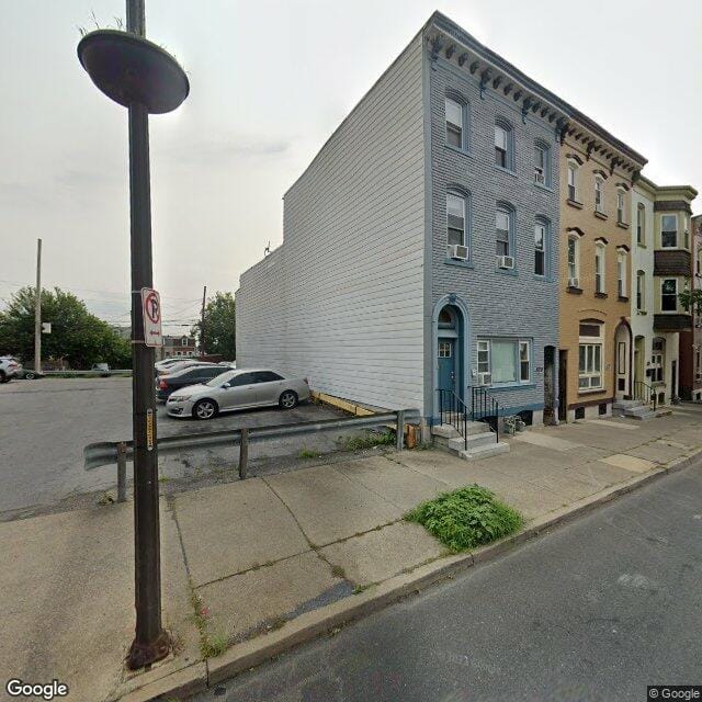 137 S Eighth St