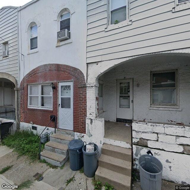 15 Florence Ave