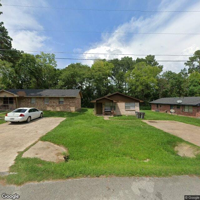 1501 Briarwood Dr