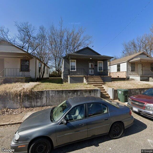 1571 Rayburn St